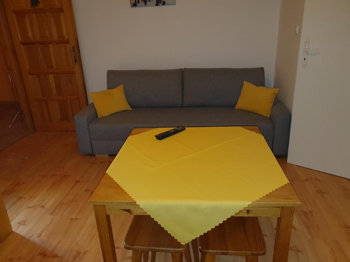 Appartement Zlty Dom Vrbov Extérieur photo