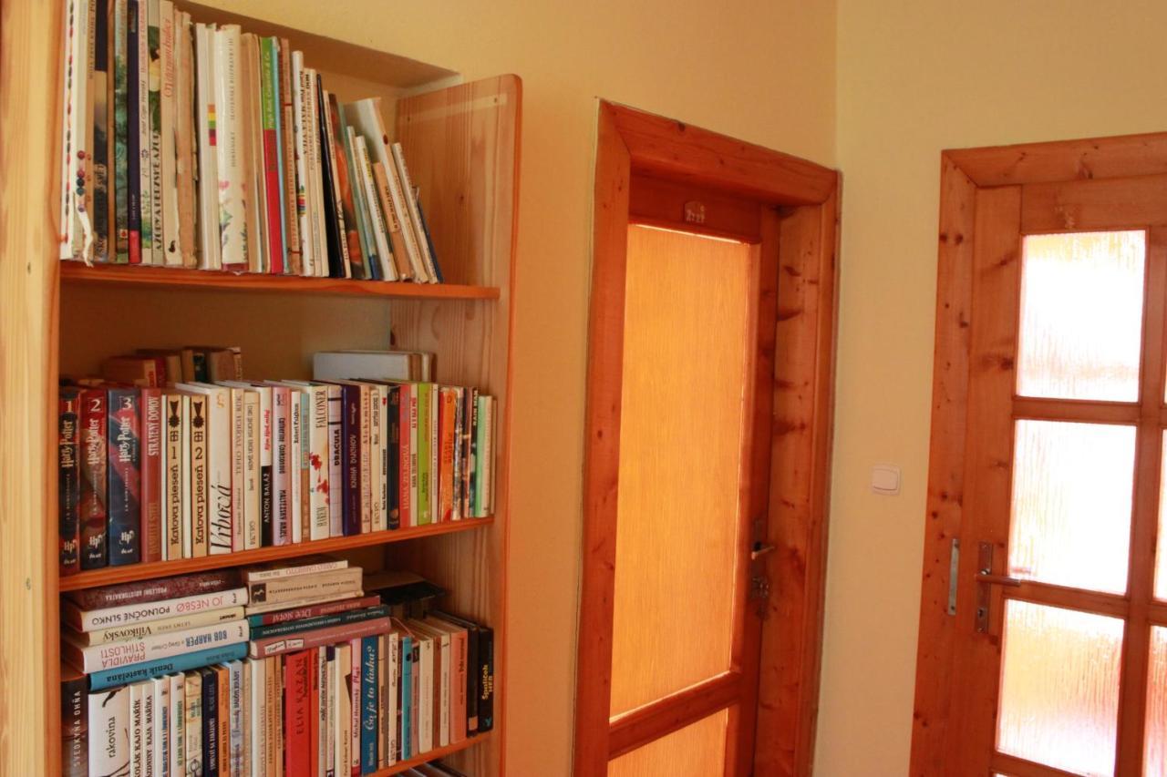 Appartement Zlty Dom Vrbov Extérieur photo