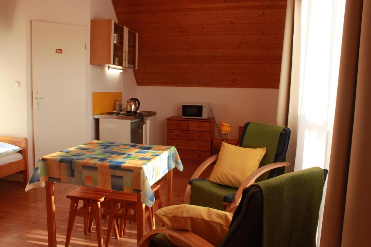 Appartement Zlty Dom Vrbov Extérieur photo