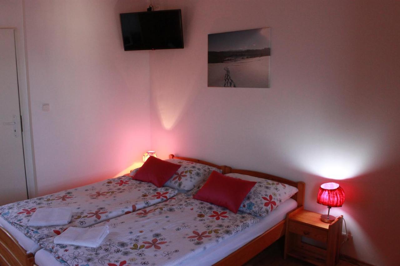 Appartement Zlty Dom Vrbov Extérieur photo