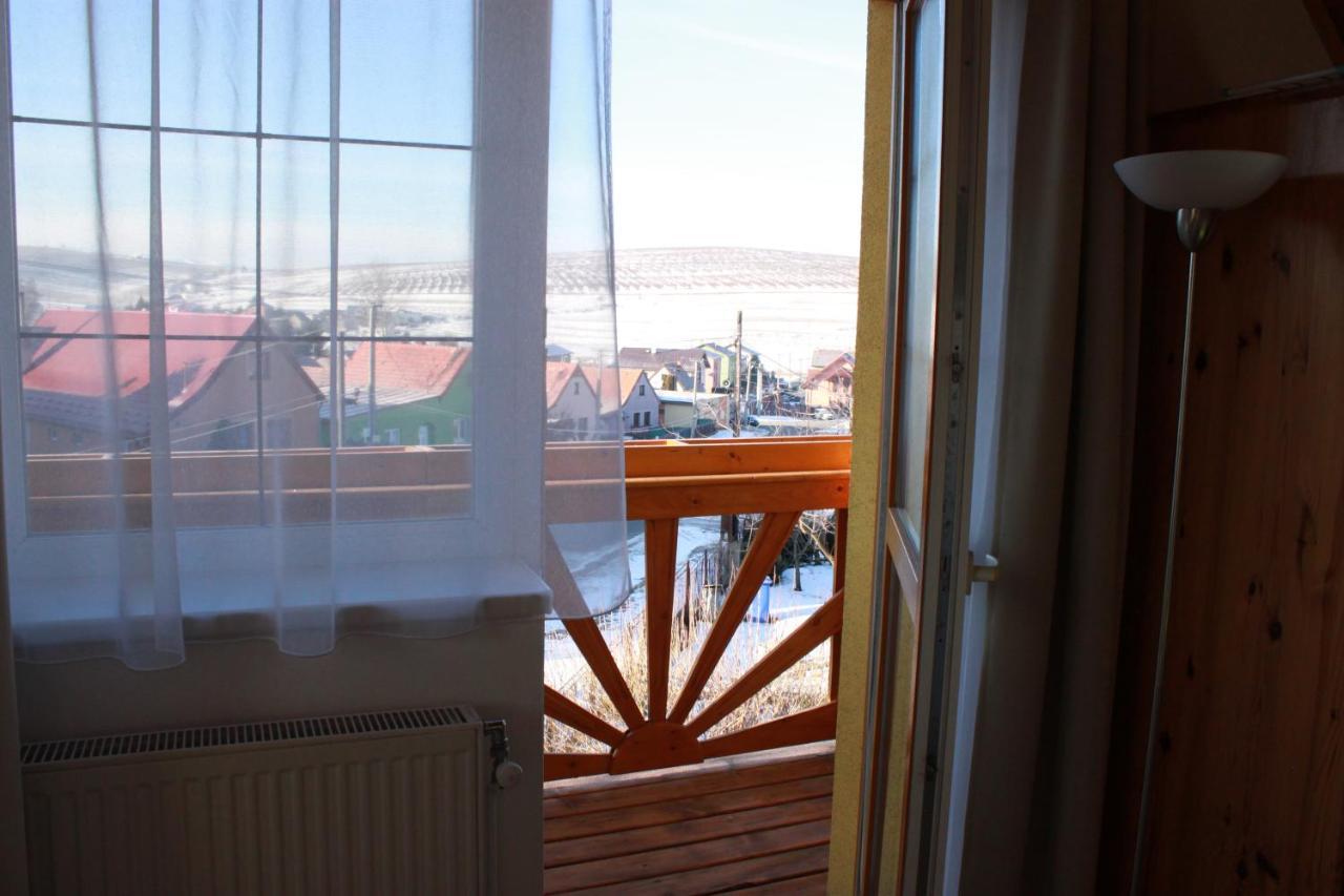 Appartement Zlty Dom Vrbov Extérieur photo
